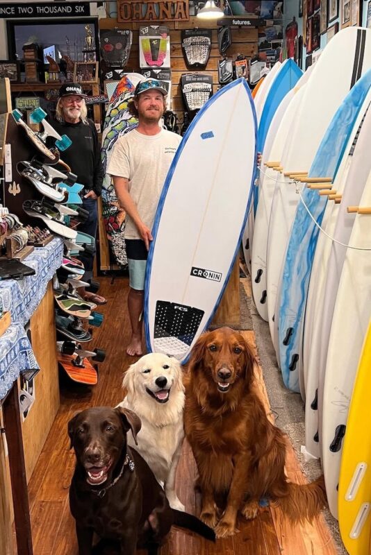 ohana-surf-shop-shop-scene-with-surfboards-and-dog_1